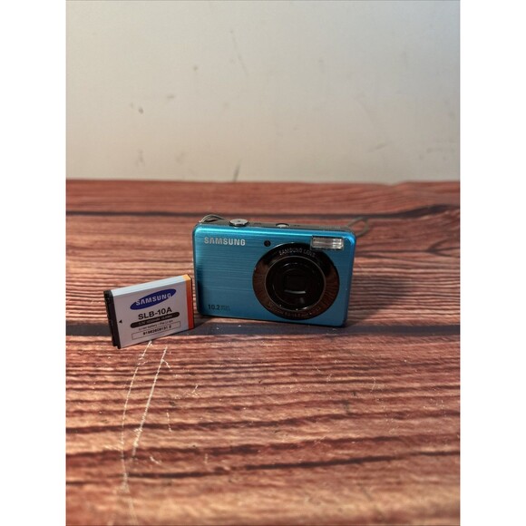 Samsung SL202 Blue 10.2MP Digital Camera with Battery - TESTED - Picture 1 of 10